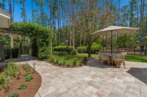 Exterior - 421 Pine Bluff Dr, Lutz, FL 33549 photo 9 of 17