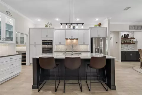 Kitchen - 421 Pine Bluff Dr, Lutz, FL 33549 photo 1 of 7