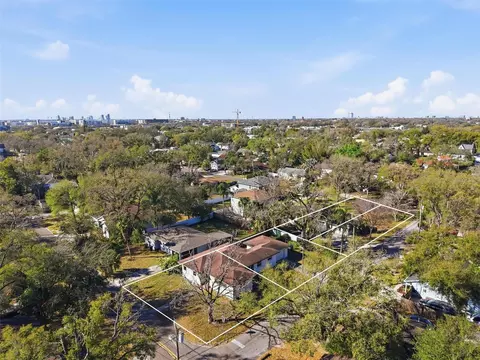 2727 N Myrtle Ave, Tampa, FL 33602