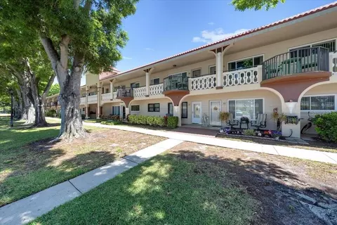 2401 Franciscan Dr #39, Clearwater, FL 33763