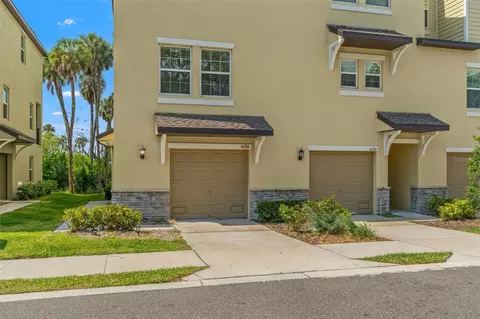 4720 Tuscan Loon Dr, Tampa, FL 33619
