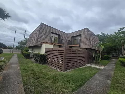15446 E Pond Woods Dr #15446, Tampa, FL 33618