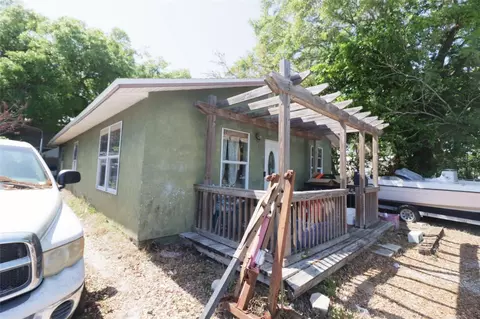 525 Lafayette St, Port Orange, FL 32127