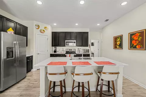 Kitchen - 143 Pershing St, Bartow, FL 33830 photo 2 of 3