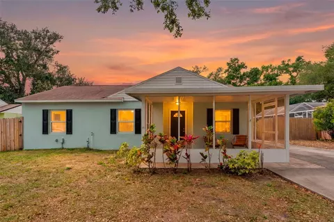 1438 Santa Anna Dr, Dunedin, FL 34698
