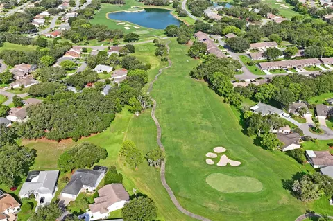 View/Area - 2047 Overbrook Ln, Spring Hill, FL 34606 photo 17 of 24
