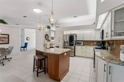 Kitchen - 2047 Overbrook Ln, Spring Hill, FL 34606 photo 3 of 6
