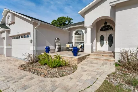 Exterior - 2047 Overbrook Ln, Spring Hill, FL 34606 photo 16 of 20