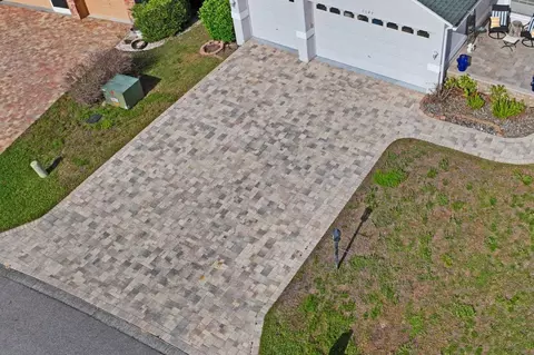 View/Area - 2047 Overbrook Ln, Spring Hill, FL 34606 photo 1 of 24