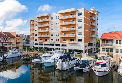 13101 Gulf Blvd #1605, Madeira Beach, FL 33708