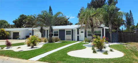 3698 61st Way N, Saint Petersburg, FL 33710