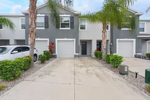 2914 Suncoast Blend Dr, Odessa, FL 33556