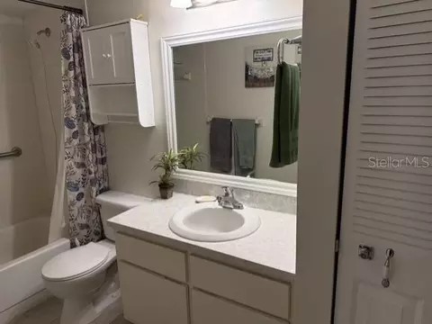 Bath - 1100 E Bay Dr #89, Largo, FL 33770 photo 2 of 4