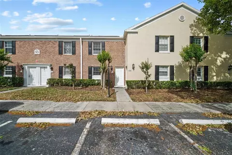 13708 Orange Sunset Dr, Tampa, FL 33618