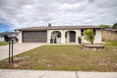 9405 Gableton Ln, Port Richey, FL 34668