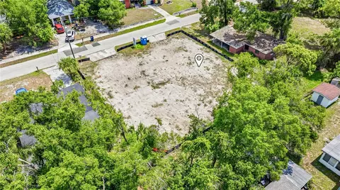 View/Area - 1710 W Saint Conrad St, Tampa, FL 33607 photo 4 of 8