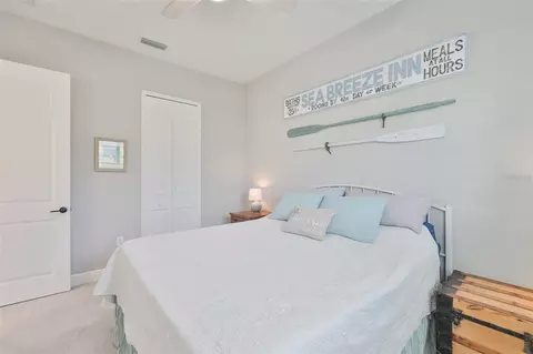 Bedroom - 14264 Skipping Stone Loop, Parrish, FL 34219 photo 5 of 7
