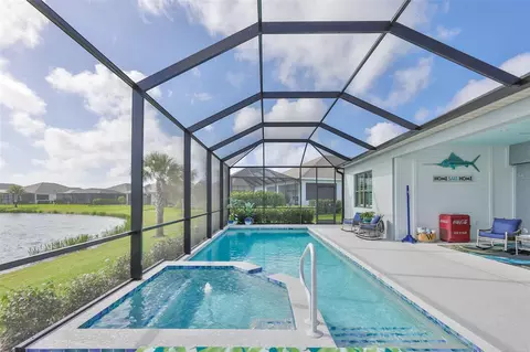Exterior - 14264 Skipping Stone Loop, Parrish, FL 34219 photo 10 of 19