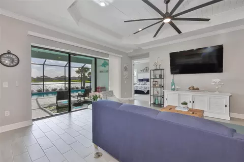 Living - 14264 Skipping Stone Loop, Parrish, FL 34219 photo 4 of 6