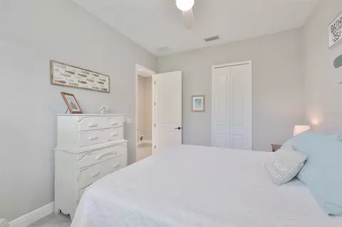 Bedroom - 14264 Skipping Stone Loop, Parrish, FL 34219 photo 6 of 7