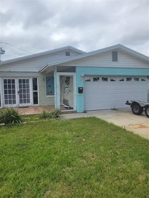 1834 New Hampshire Ave NE, Saint Petersburg, FL 33703