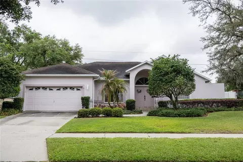 6305 S Queensway Dr, Temple Terrace, FL 33617