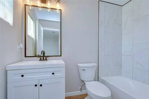 Bath - 10983 Winter Crest Dr, Riverview, FL 33569 photo 1 of 4