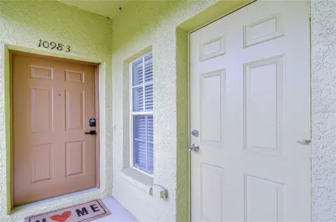 Entry Way - 10983 Winter Crest Dr, Riverview, FL 33569 photo 4 of 4