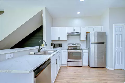 Kitchen - 10983 Winter Crest Dr, Riverview, FL 33569 photo 2 of 3
