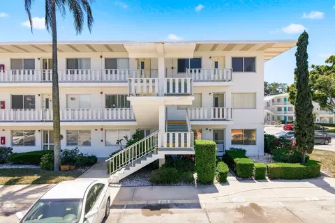 11100 86th Ave #310, Seminole, FL 33772