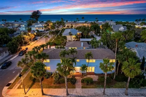 1800 Pass-a-grille Way #2, Saint Pete Beach, FL 33706