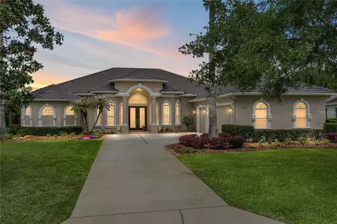 13816 Carryback Dr, Dade City, FL 33525