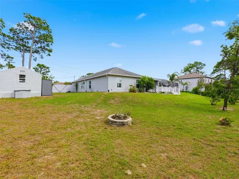 Exterior - 13389 Brewster Rd, Spring Hill, FL 34609 photo 16 of 21