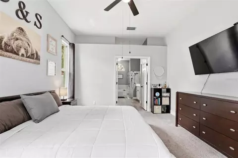 Bedroom - 10434 Nightengale Dr, Riverview, FL 33569 photo 2 of 8