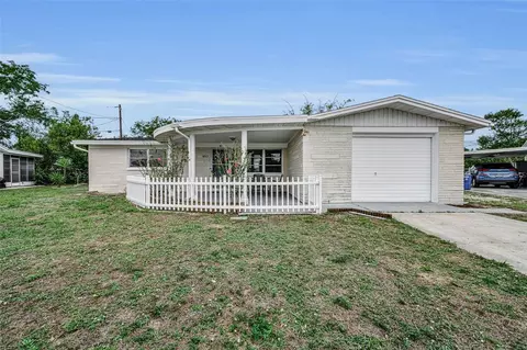 4843 Calais Dr, Holiday, FL 34690