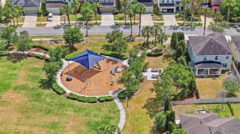 View/Area - 11218 Spring Point Cir, Riverview, FL 33579 photo 9 of 11