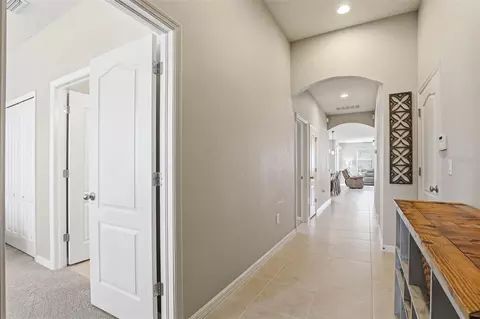 Entry Way - 11218 Spring Point Cir, Riverview, FL 33579 photo 1 of 6