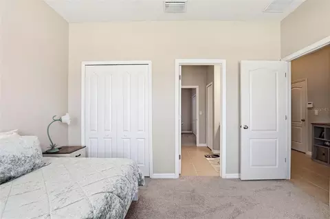 Bedroom - 11218 Spring Point Cir, Riverview, FL 33579 photo 5 of 9