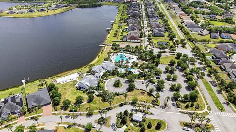 View/Area - 11218 Spring Point Cir, Riverview, FL 33579 photo 8 of 11