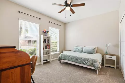 Bedroom - 11218 Spring Point Cir, Riverview, FL 33579 photo 4 of 9