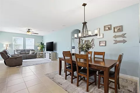 Dining - 11218 Spring Point Cir, Riverview, FL 33579 photo 3 of 3