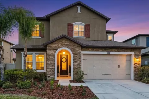 28907 Revaro Ln, Wesley Chapel, FL 33543