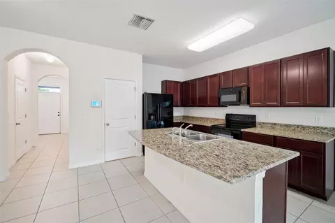 Entry Way - 8986 Indigo Trail Loop, Riverview, FL 33578 photo 5 of 9