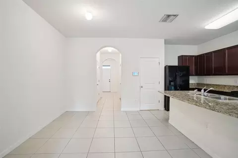 Entry Way - 8986 Indigo Trail Loop, Riverview, FL 33578 photo 4 of 9