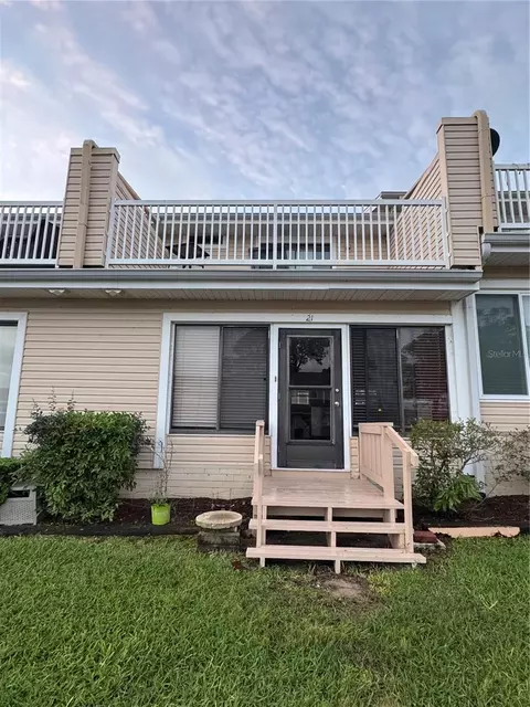 11001 SE Sunset Harbor Rd #D21, Summerfield, FL 34491