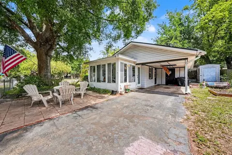 8605 Tupelo Dr, Tampa, FL 33637