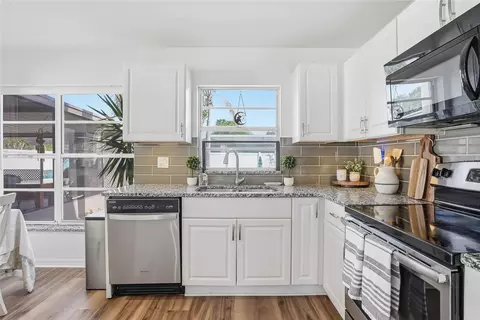 Kitchen - 12212 Wildbrook Dr, Riverview, FL 33569 photo 7 of 7