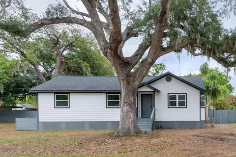 8812 Dyer Rd, Riverview, FL 33578