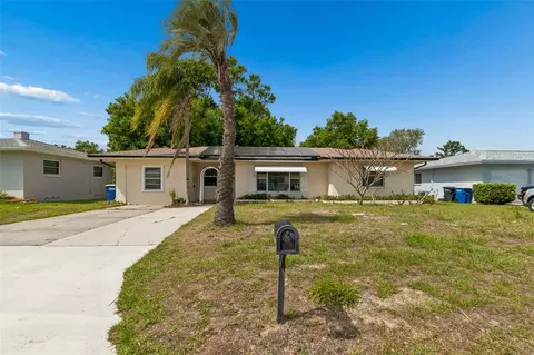 1226 Magnolia Dr, Clearwater, FL 33756