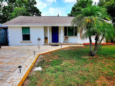 430 1st Ave NE, Largo, FL 33770